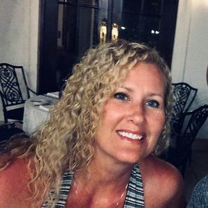 Meet your Posher, Lori